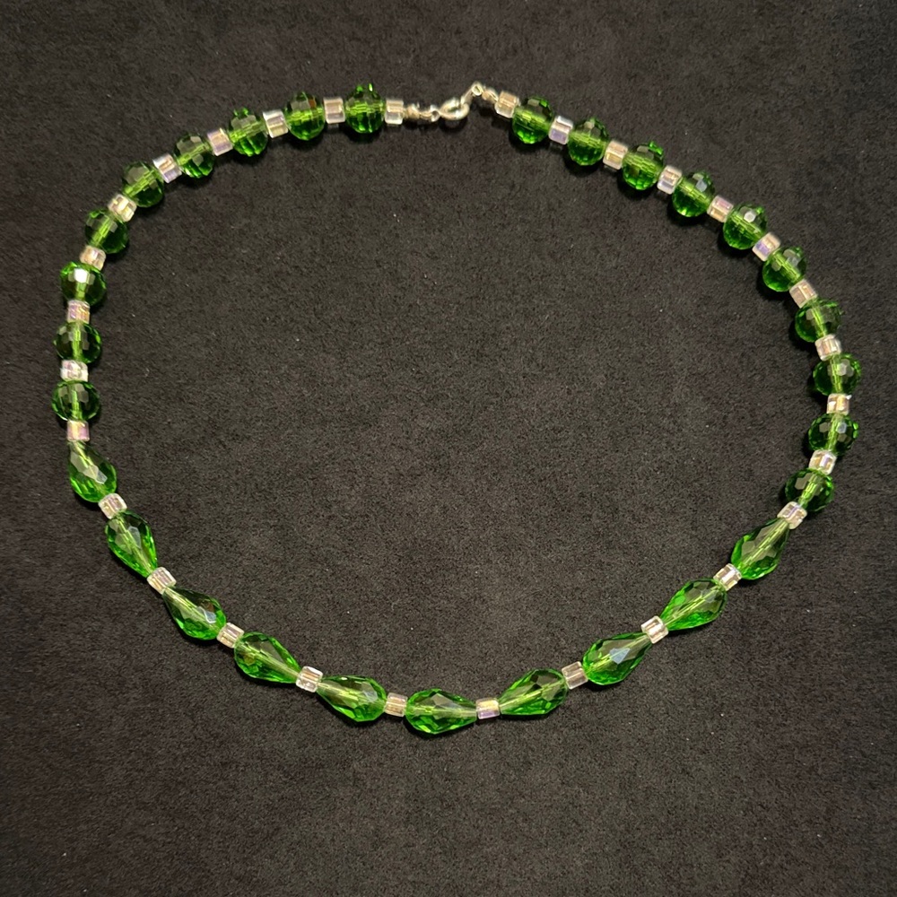 Green Glass Crystal Bead Necklace